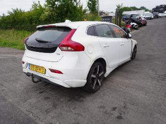 demontáž osobní automobily Volvo V-40 1.6 T4 2012/10