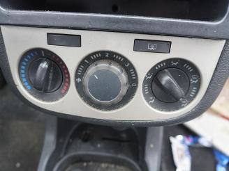 Opel Corsa 1.4 picture 6