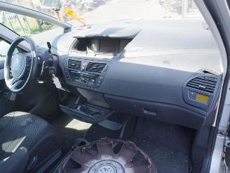 Citroën C4-picasso 1.6 Thp picture 5