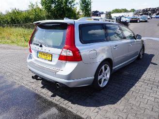 demontáž osobní automobily Volvo V-70 2.0 T 2011/2