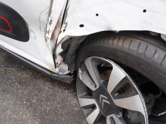 Citroën C3 1.2 12V e-THP PureTech 110 picture 12