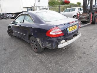 Mercedes CLK 320 picture 2