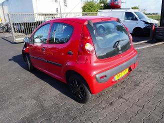 Peugeot 107 1.0 12v picture 2