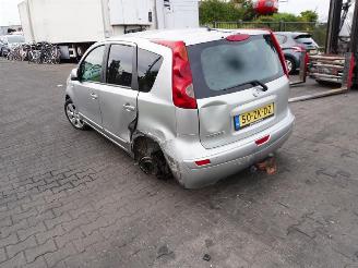 Nissan Note 1.6 16v picture 2