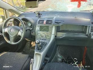 Toyota Auris 1.6 VVT-i picture 5