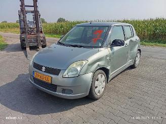 Suzuki Swift 1.3 VVT picture 3