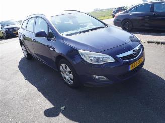Opel Astra SPORTS TOURER 1.3 CDTi picture 4