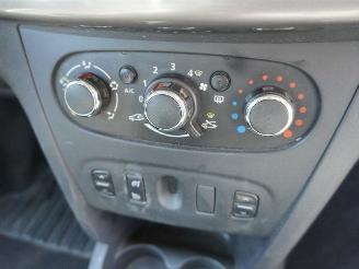 Dacia Logan 0.9 TCe picture 9