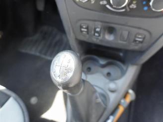 Dacia Logan 0.9 TCe picture 10