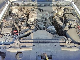 Lincoln Town Car 4.9 picture 9