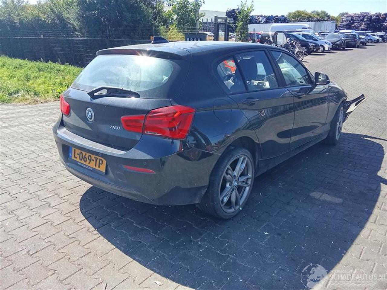 BMW 1-serie 118i