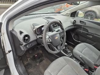 Chevrolet Aveo 1.2 16V picture 5