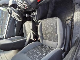 Fiat Doblo 1.3 D Multijet (263.A.2000) picture 11