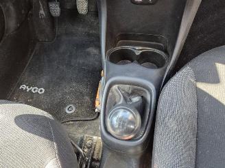 Toyota Aygo 1.0 12V VVT-i picture 10