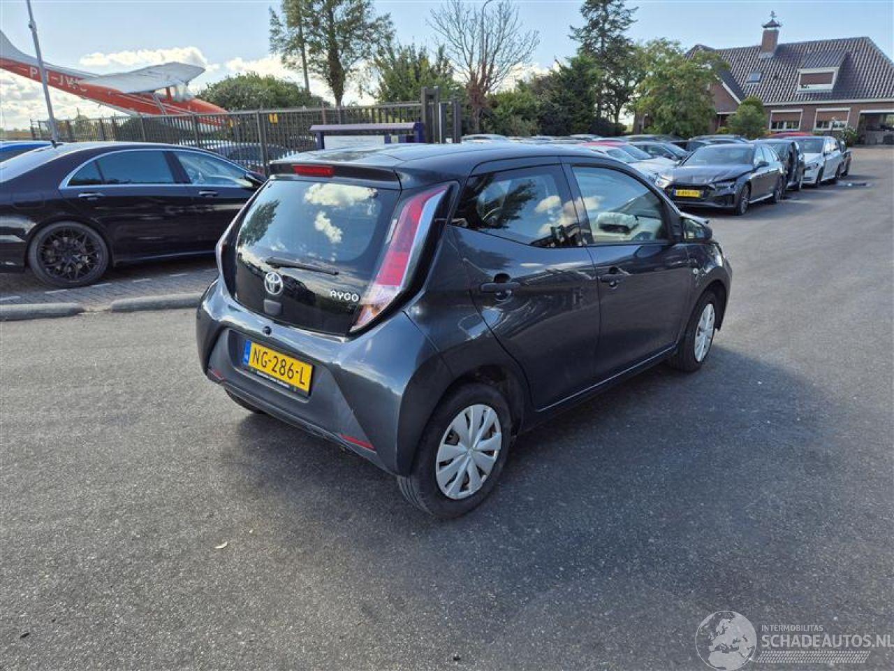 Toyota Aygo 1.0 12V VVT-i