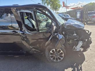 Ford Transit Custom 2.0 TDCi 16V Eco Blue 170 picture 6