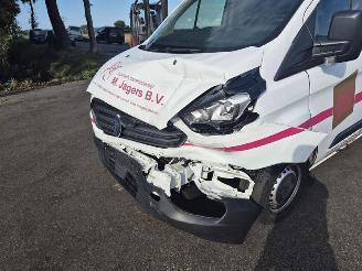 Ford Transit Custom 2.0 TDCi 16V Eco Blue 105 picture 5