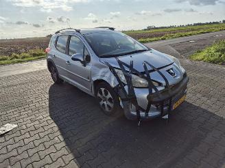 Peugeot 207 1.6 16V (EP6(5FW)) picture 4