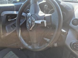 Toyota Rav-4 2.2 D-4D 16V 4x4 picture 14