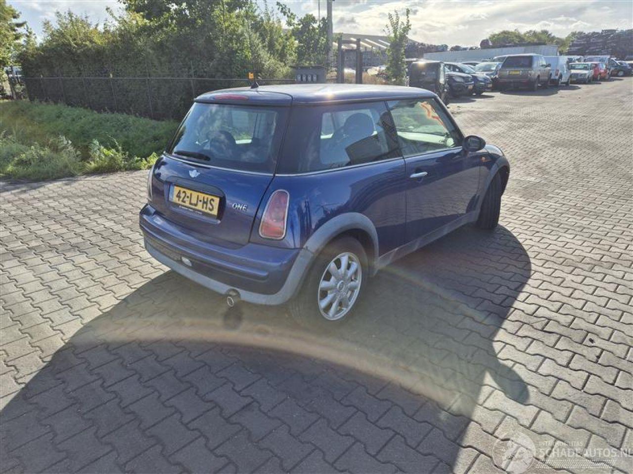 Mini Cooper 1.6 16V One (W10-B16A)