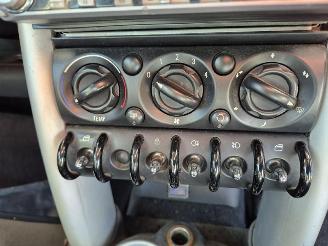 Mini Cooper 1.6 16V One (W10-B16A) picture 6