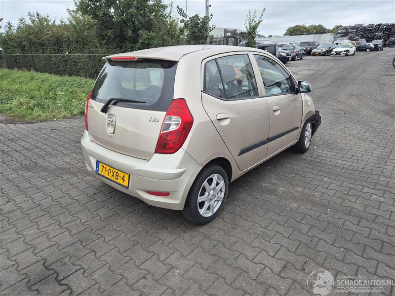 Hyundai I-10 1.1i 12V (G4HG5)