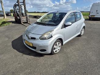 Toyota Aygo 1.0 12V picture 3