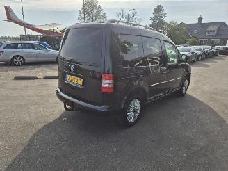 krockskadad bil auto Volkswagen Caddy 1.2 TSI 2015/9