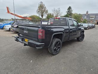 krockskadad bil auto GMC Sierra 5.3 2018/2