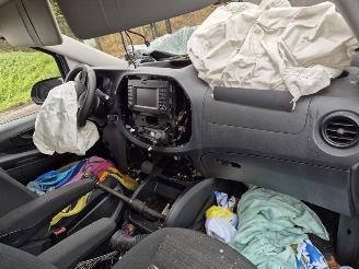 Mercedes Vito 2.2 CDI 16V picture 5