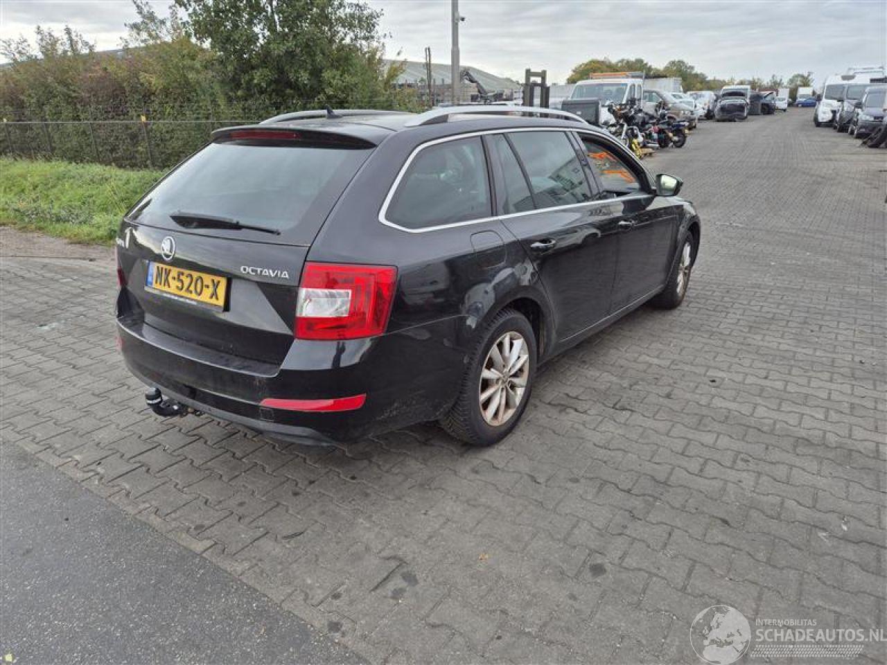 Skoda Octavia 1.0 12V