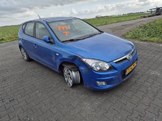 Hyundai I-30 1.4 16V picture 4