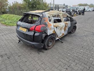 demontáž osobní automobily Peugeot 2008 1.2 12V 2014/11