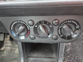 Suzuki Swift 1.3 16V picture 6