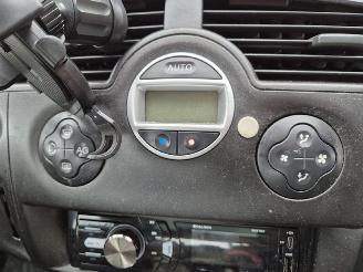 Renault Scenic 1.5 dCi picture 8