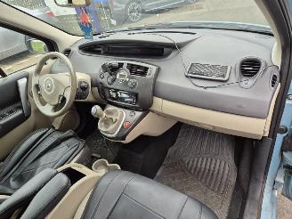 Renault Scenic 1.5 dCi picture 7