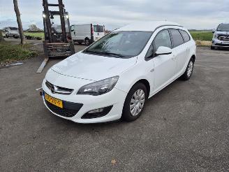 Opel Astra 1.7 CDTi 16V picture 3