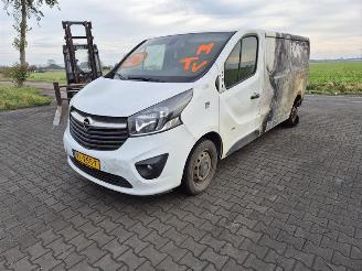 Opel Vivaro 1.6 CDTI picture 3