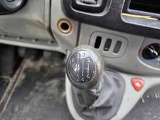 Renault Trafic 2.0 dCi 16V picture 7