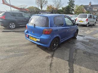 škoda osobní automobily Toyota Yaris 1.5 2002/12