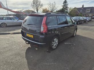 damaged passenger cars Citroën C4-picasso 2.0 16v 2007/1