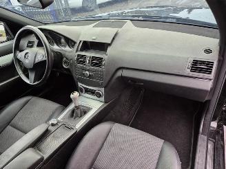 Mercedes C-klasse 180K picture 5