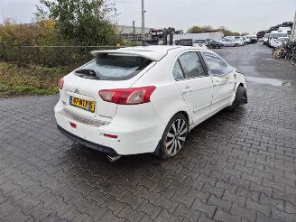 Salvage car Mitsubishi Lancer 1.6 2010/11