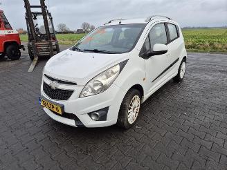 Chevrolet Spark 12 16v picture 3