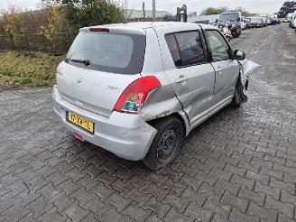 Salvage car Suzuki Swift 1.3 16v 2007/10