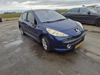 Peugeot 207 1.6 16V picture 4