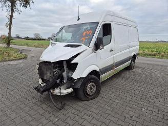 Mercedes Sprinter 313 CDi picture 3