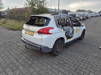 Uttjänta bilar auto Peugeot 2008 1.2 12v 2014/1