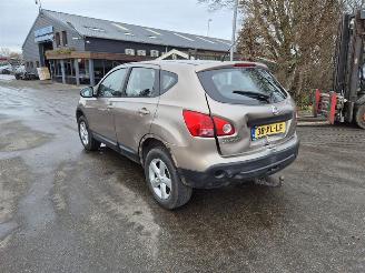 Nissan Qashqai 1.6 16v picture 2