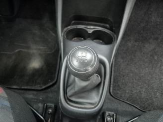 Peugeot 108 1.0 12v picture 8